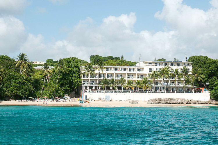 Waves Resort And Spa