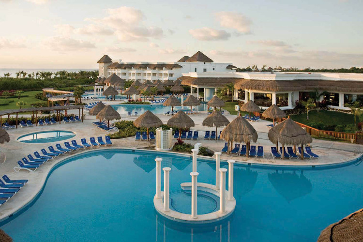 Grand Riviera Princess