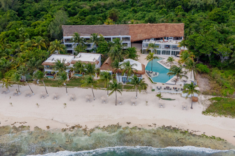 The Beachfront By The Fives Hotel