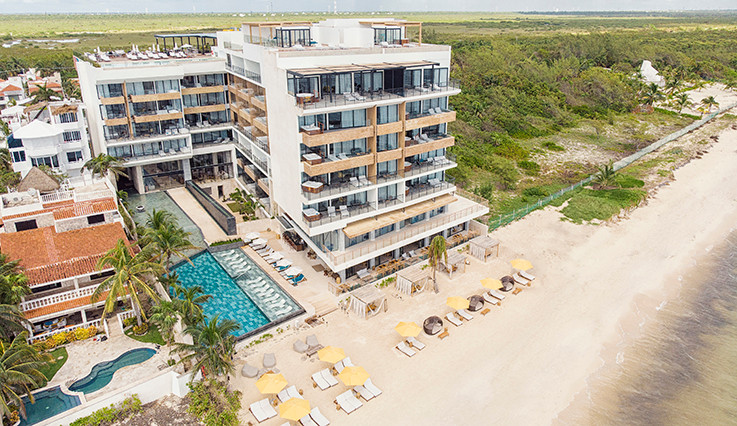 The Fives Oceanfront Puerto Morelos