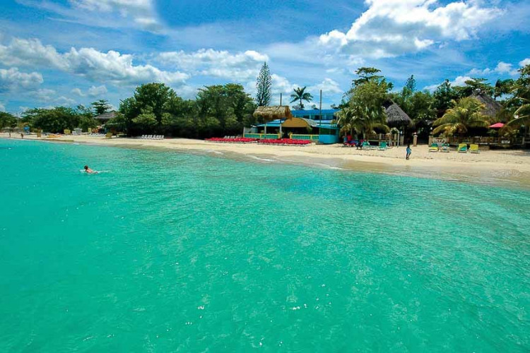 Legends Beach Resort