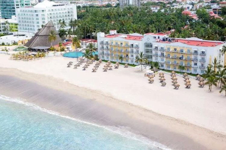 Krystal Vallarta (pas GRAND)