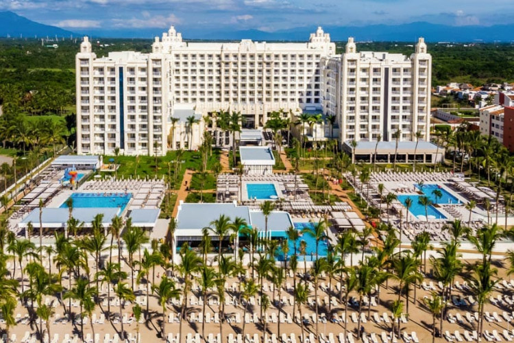 Riu Vallarta