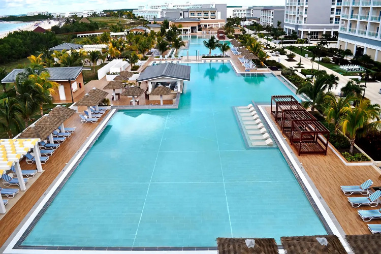 The One Gallery Hotel